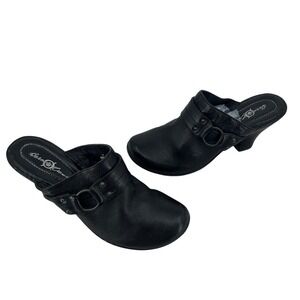 Born Crown Black Leather Heeled Clogs Mules Ring Stud Detail W31717 Womens 11